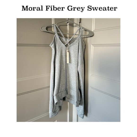 Open shoulder long sleeve sweater grey size large - Picture 13 of 14